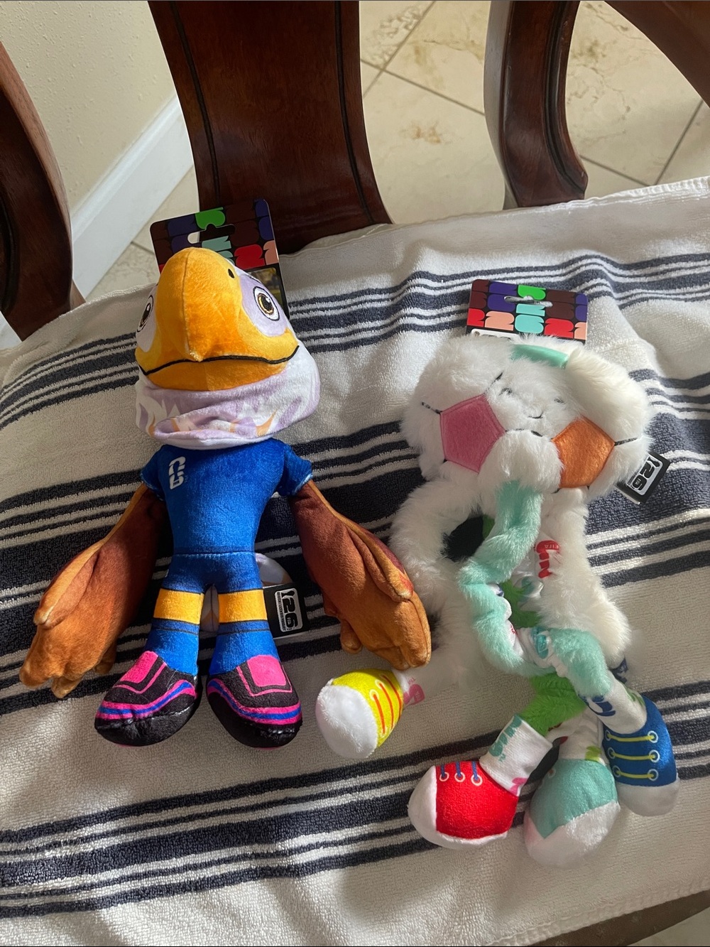 NWT FIFA World Cup 2026 Dog Toy Bundle - Clutch Eagle & Soccer Ball